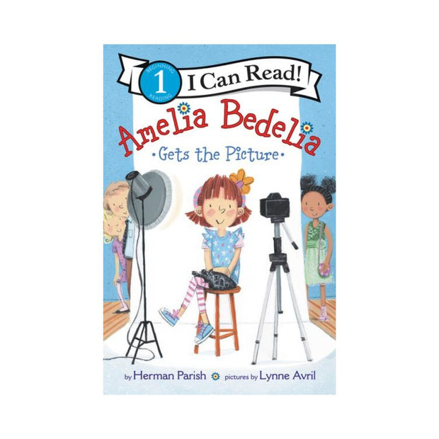 Amelia Bedelia Gets the Picture
